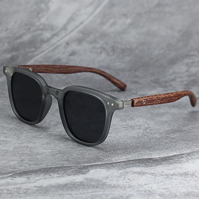 Retro Wood Grain Temple Sunglasses - Image 2