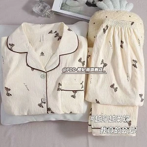 bubble wrinkle heart print pajama set